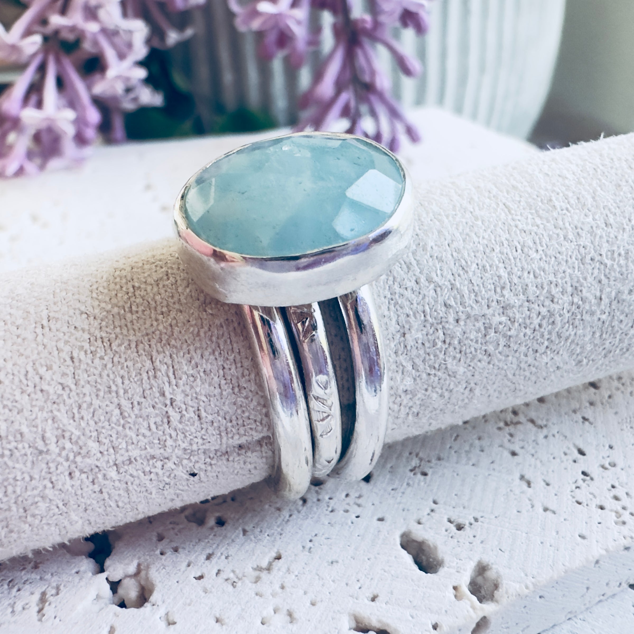 Rosecut Aquamarine Ring