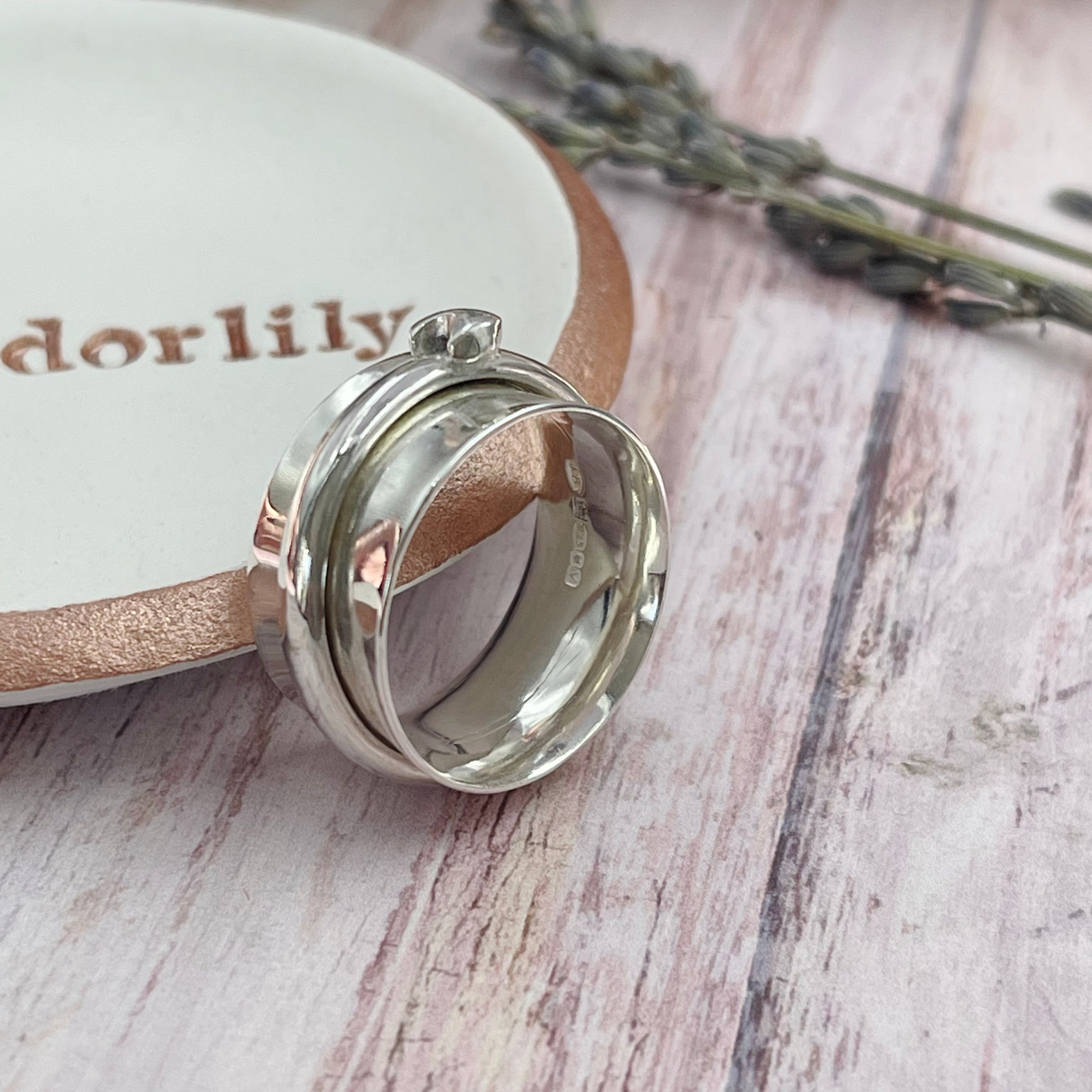 Luna Spinning Ring