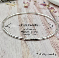 Classic 2.5mm Silver Round or Oval Bangle