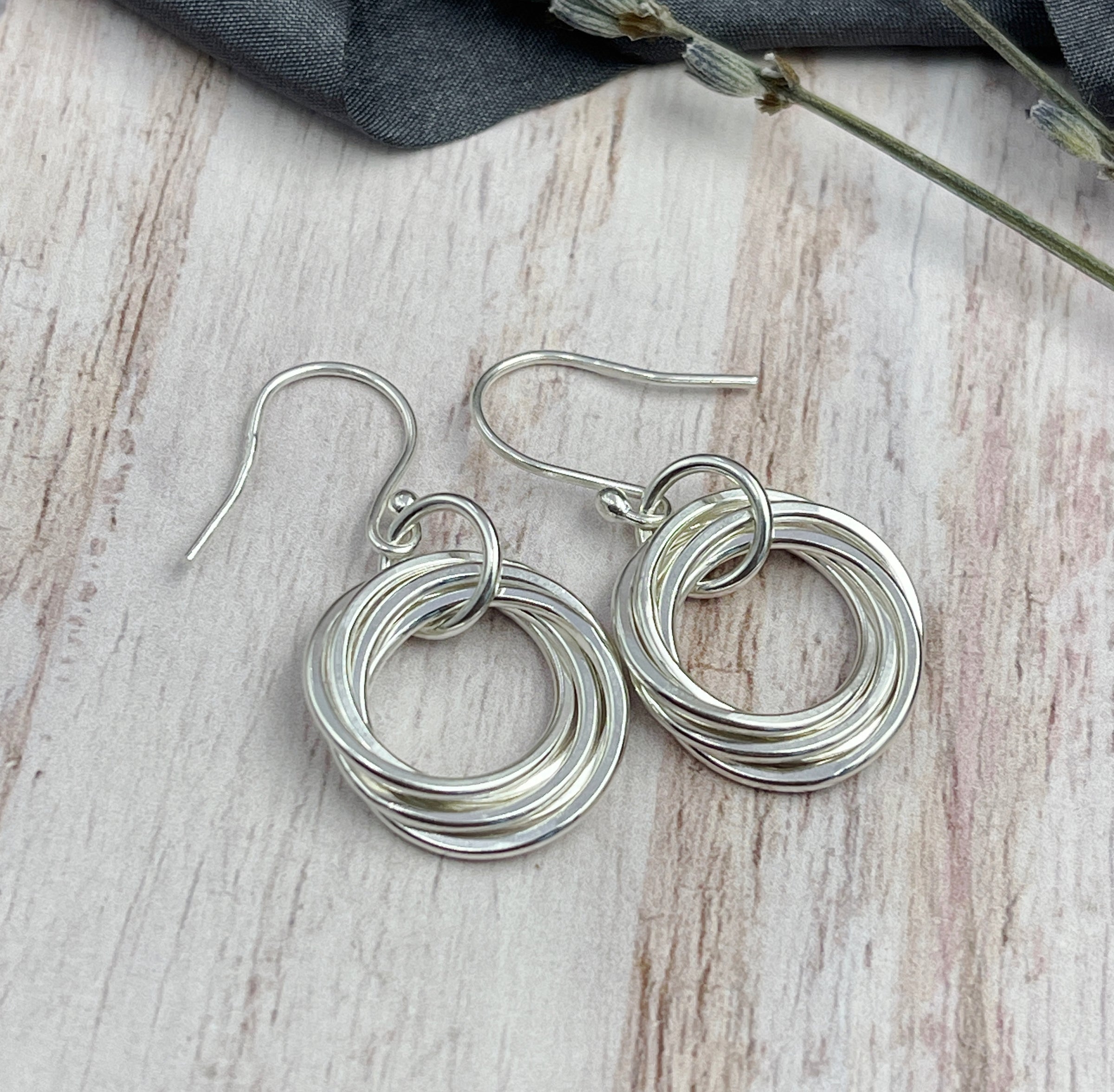 5 Ring Petite Sterling Silver Entwined Rings Earrings