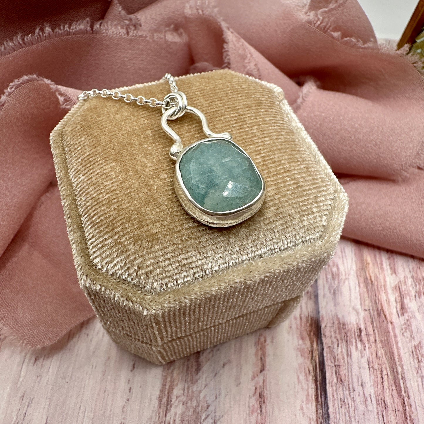 Florence Necklace in Aquamarine