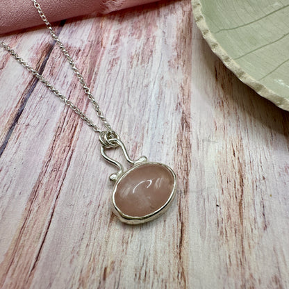 Florence Necklace in Rose Quartz