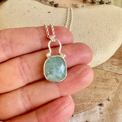 Florence Necklace in Aquamarine