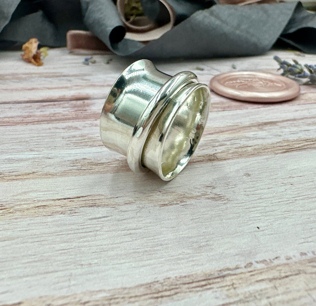 Spinner Ring - Wide Band