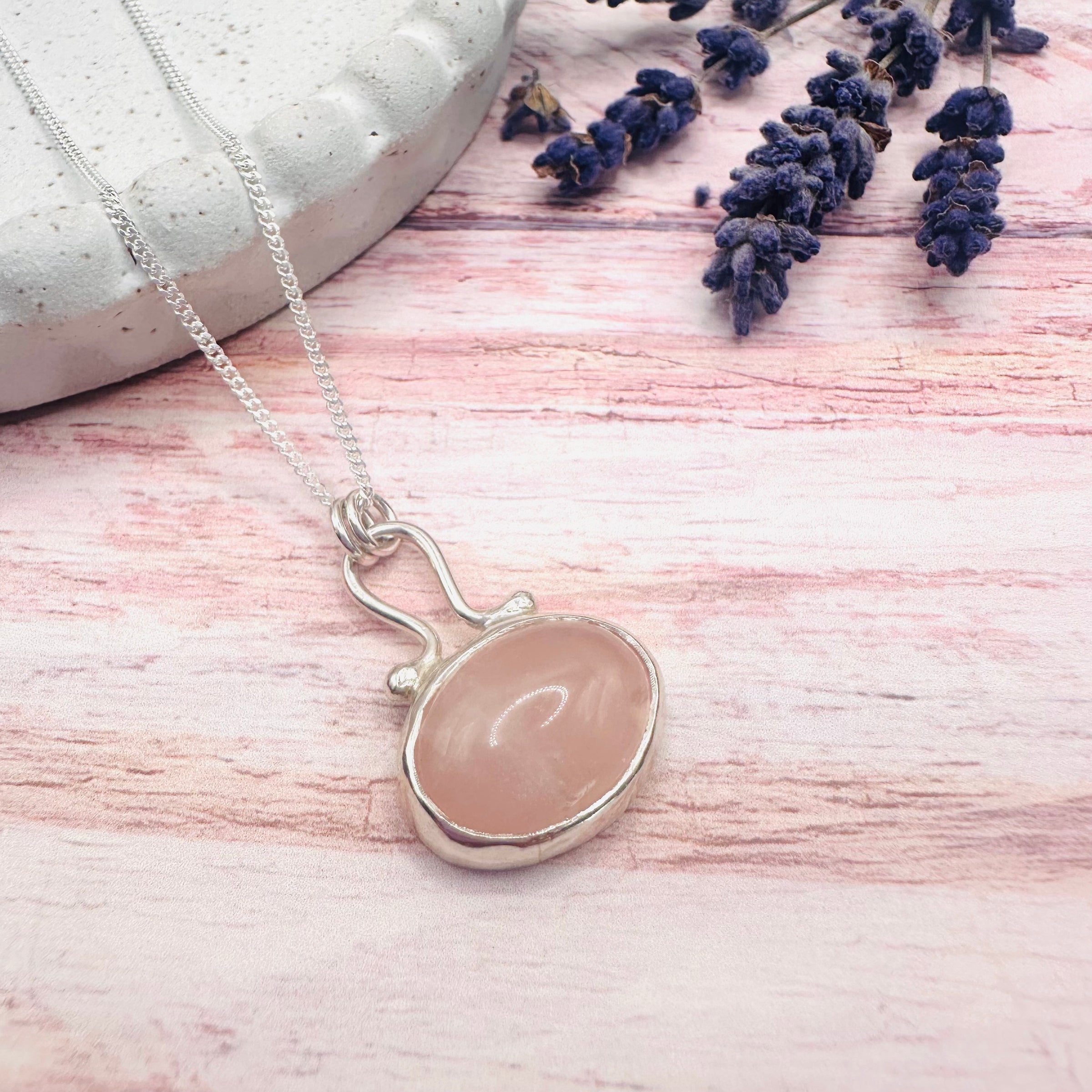 Florence Necklace in Rose Quartz