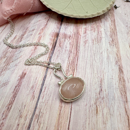 Florence Necklace in Rose Quartz