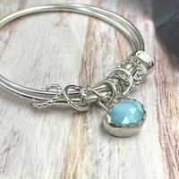 Larimar Edelstein Charm Armreif