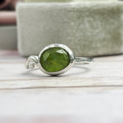 Peridot Flourish Ring