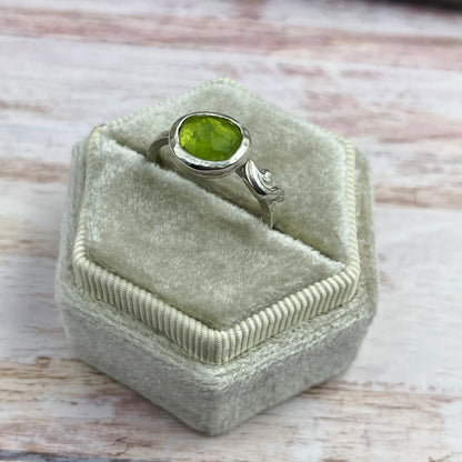 Peridot Flourish Ring