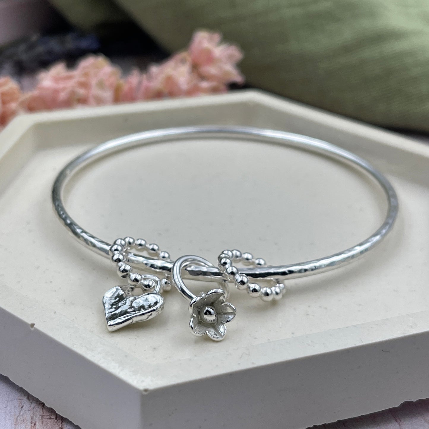 Charm Bangle Heart & Flower